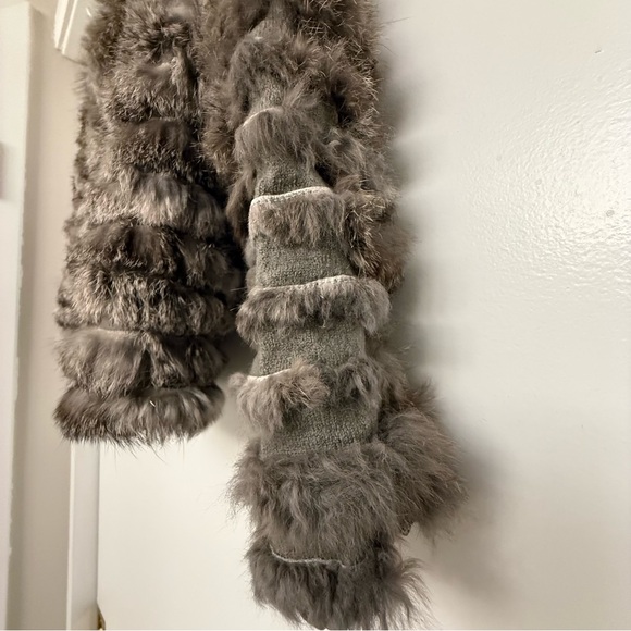 Alice & Olivia Rabbit Fur Jacket | XS/S | Rabbit Fur - Picture 3 of 7